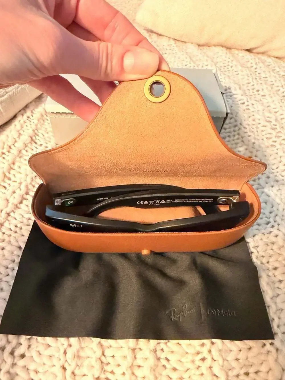 Ray-Ban Meta Wayfarer Gen 1 Smart Glasses, Matte Black, Polarized
